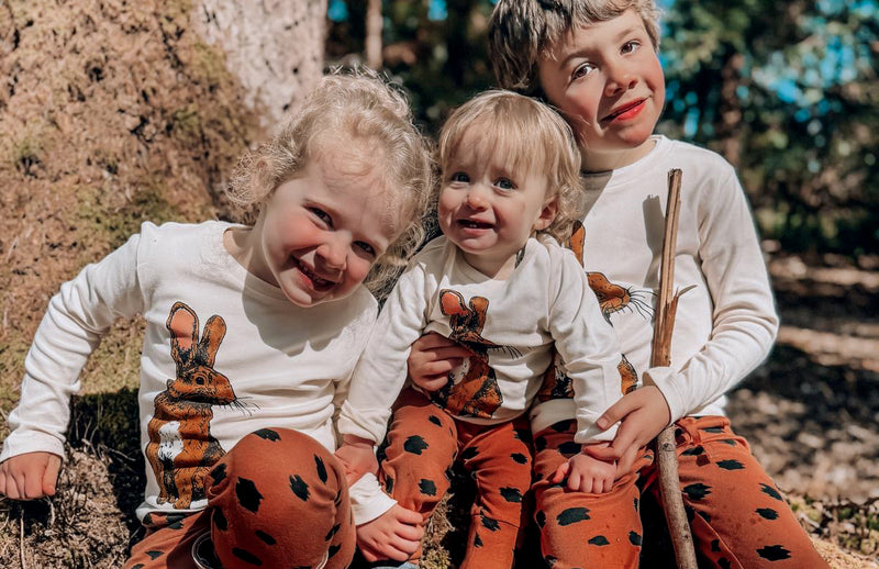 Organic Cotton Kids Long Sleeved Top | Rabbit - handpainted